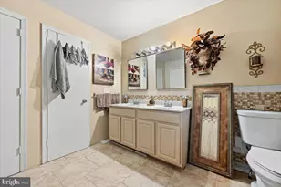 194 Sportsmen Dr, Cresco, PA 18326 - Photo 41