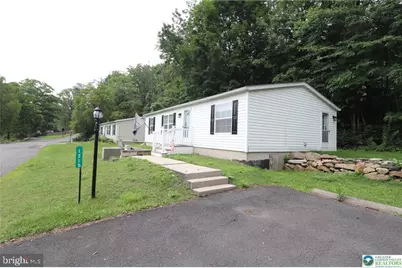 1215 Blue Mountain Circle, Saylorsburg, PA 18353 - Photo 3