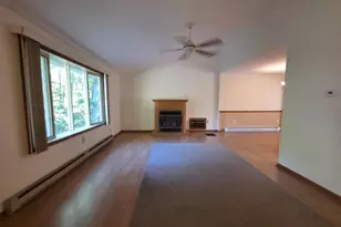 224 Tree Top Terrace, Stroudsburg, PA 18360 - Photo 3