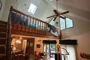 5142 Autumn Ln, Pocono Lake, PA 18347 - Photo 15
