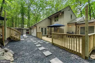 1157 Kensington Dr, East Stroudsburg, PA 18301 - Photo 3