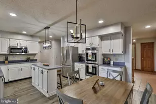 157 Greenwood Dr, Blakeslee, PA 18610 - Photo 9