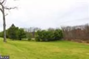 723 Fir Dr, Walnutport, PA 18088 - Photo 5