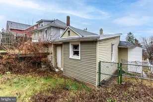 1330 E 6th St, Bethlehem, PA 18015 - Photo 15