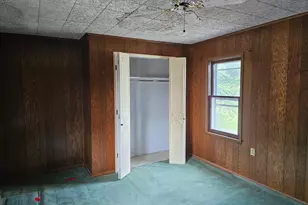 573 Fairview Ave, Bangor, PA 18013 - Photo 9