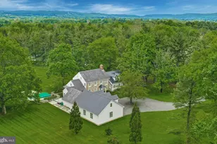 1803 Apple Tree Ln E, Bethlehem, PA 18015 - Photo 1