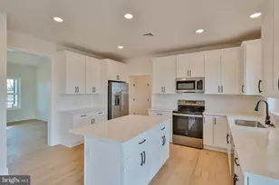 883 Emerald Valley Ln, Bangor, PA 18013 - Photo 11