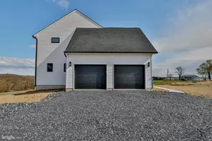 883 Emerald Valley Ln, Bangor, PA 18013 - Photo 59