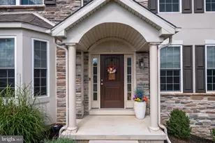 2 Creek View Ct, Easton, PA 18045 - Photo 5