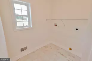 936 Emerald Valley Ln, Bangor, PA 18013 - Photo 25