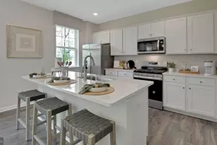 105 Winding Rd, Forks Township, PA 18040 - Photo 7