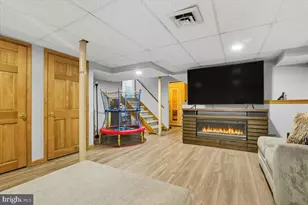 10 Aspen Ct, Easton, PA 18040 - Photo 33