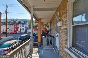 630 Pierce St, Bethlehem, PA 18015 - Photo 3