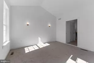 868 Veneto Ct, Easton, PA 18040 - Photo 17