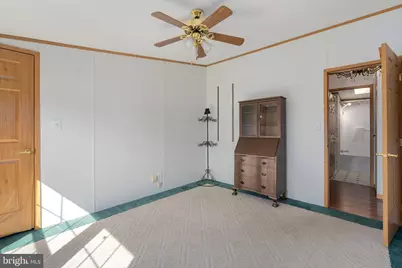 183 Greenbriar Dr S, Bath, PA 18014 - Photo 47