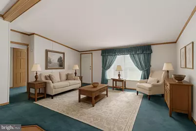 183 Greenbriar Dr S, Bath, PA 18014 - Photo 15
