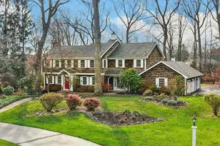 1978 Sunderland Dr, Bethlehem, PA 18015 - Photo 1
