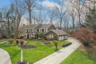 1978 Sunderland Dr, Bethlehem, PA 18015 - Photo 3