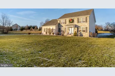 33 Starseed Drive, Bangor, PA 18013 - Photo 1