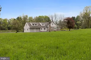 1790 Friedensville Rd, Bethlehem, PA 18015 - Photo 3