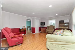 49 Seyfried Ave, Nazareth, PA 18064 - Photo 5