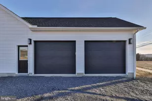 464 Long Ln, Walnutport, PA 18088 - Photo 47