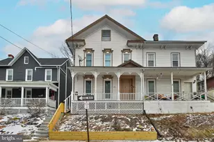 267 S Main St, Bangor, PA 18013 - Photo 1