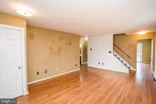 1661 Ilona Dr, Hellertown, PA 18055 - Photo 5