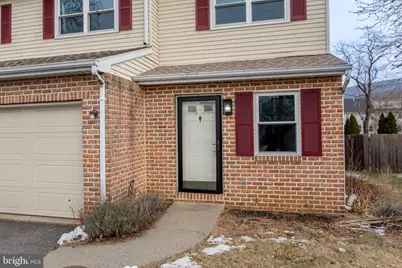 1661 Ilona Drive, Hellertown, PA 18055 - Photo 3