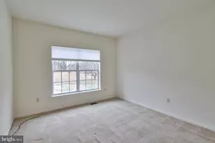 1384 Hennaberry Ln, Easton, PA 18040 - Photo 29