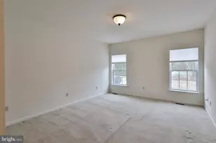 1384 Hennaberry Ln, Easton, PA 18040 - Photo 33