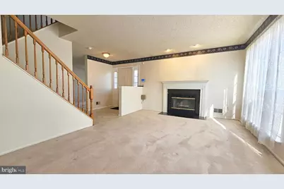 1950 Chancellor Street, Hellertown, PA 18055 - Photo 3