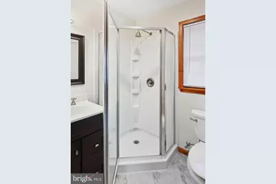 337 W Main Street, Bath, PA 18014 - Photo 19