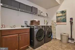 6822 Sycamore Dr, Bath, PA 18014 - Photo 49