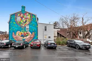 331 Broadway, Bethlehem, PA 18015 - Photo 3