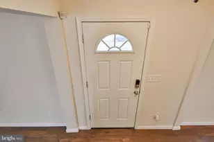 2811 Kingsview Ave, Easton, PA 18045 - Photo 5