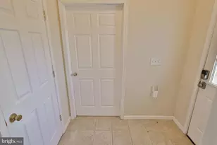 2811 Kingsview Ave, Easton, PA 18045 - Photo 31