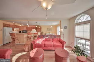 742 Biltmore Ave, Easton, PA 18040 - Photo 17