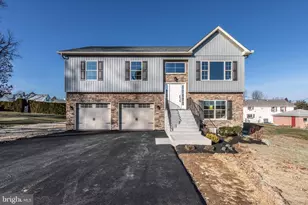 2850 Jefferson St, Bethlehem Township, PA 18020 - Photo 1