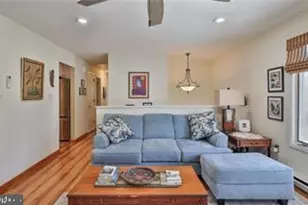 536 Carol Ln, Bath, PA 18014 - Photo 7