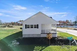 1412 Heytesbury Rd, Walnutport, PA 18088 - Photo 3