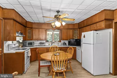 320 Garibaldi Avenue, Bangor, PA 18013 - Photo 9