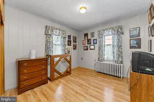 320 Garibaldi Ave, Bangor, PA 18013 - Photo 23