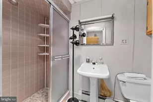 320 Garibaldi Ave, Bangor, PA 18013 - Photo 17