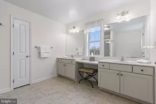 6800 Gwenmawr Rd, Bethlehem, PA 18017 - Photo 33