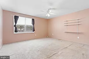 3901 Post Dr, Bethlehem, PA 18017 - Photo 35