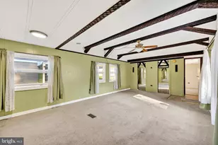 8220 Airport Rd, Northampton, PA 18067 - Photo 7