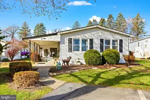 2 Hickory Hills Dr, Bath, PA 18014 - Photo 5