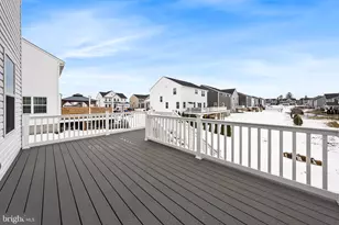 1079 Woodmont Ln, Catasaqua, PA 18032 - Photo 35