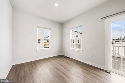 1079 Woodmont Lane, Catasaqua, PA 18032 - Photo 11